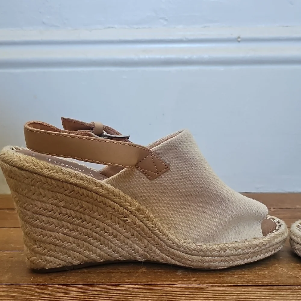 Toms Cream Espadrilles, Monica Wedge Sandal - Picture 6 of 9